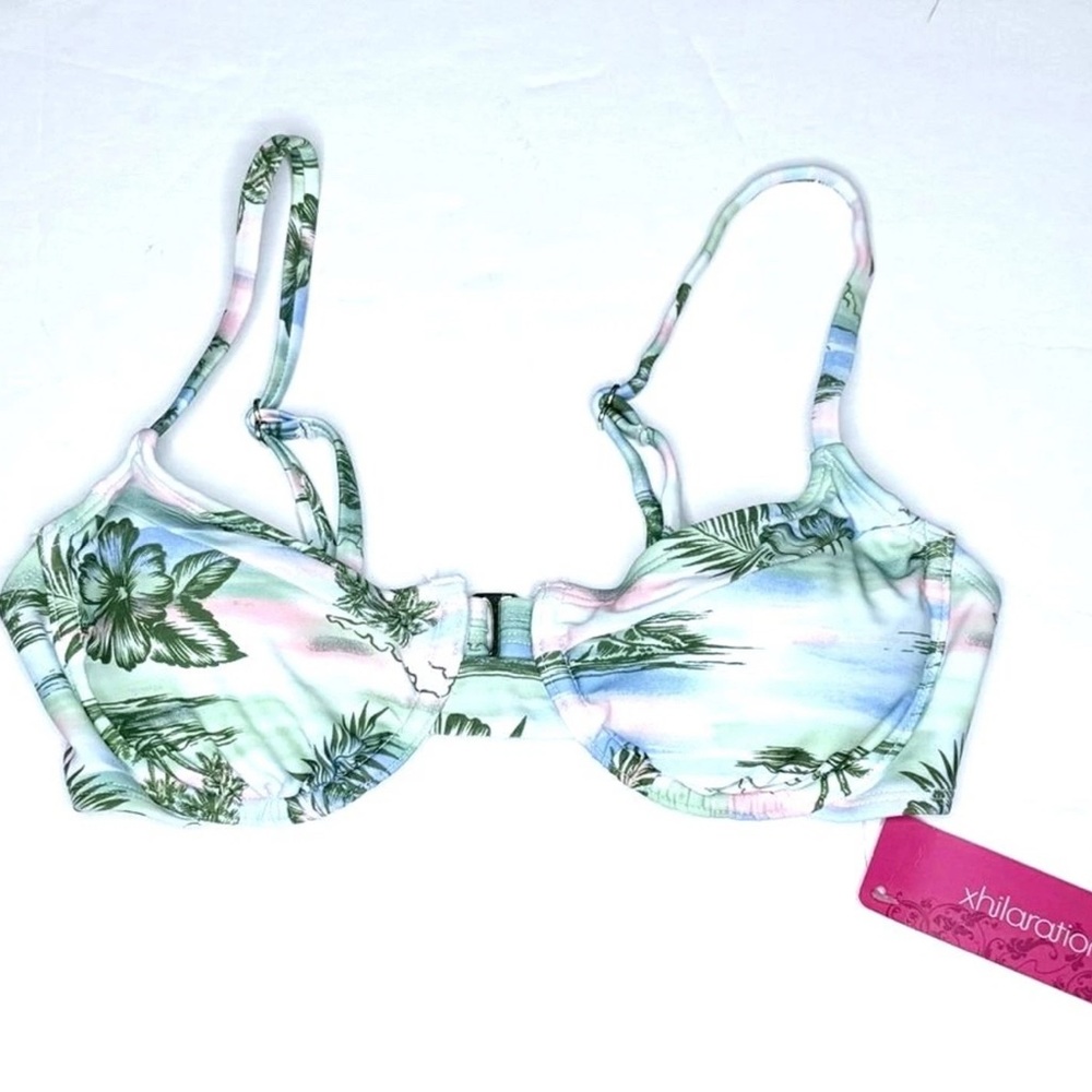 Xhilaration Women Tropical Print Underwire Bikini Swim 
Top Jr Size XS (00) New!